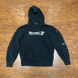 Dragon Ball Z x Uniqlo UT Black Hoodie Men’s size XS